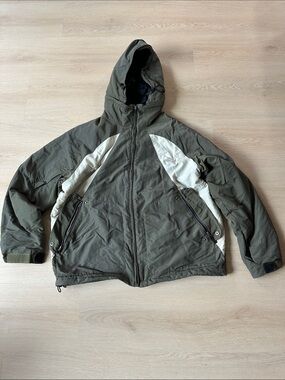 Volcom Men's Hooded Ski Jacket in Olive Green and White